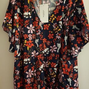 Bloomchic Summer Blouse. Size 18. NWT
